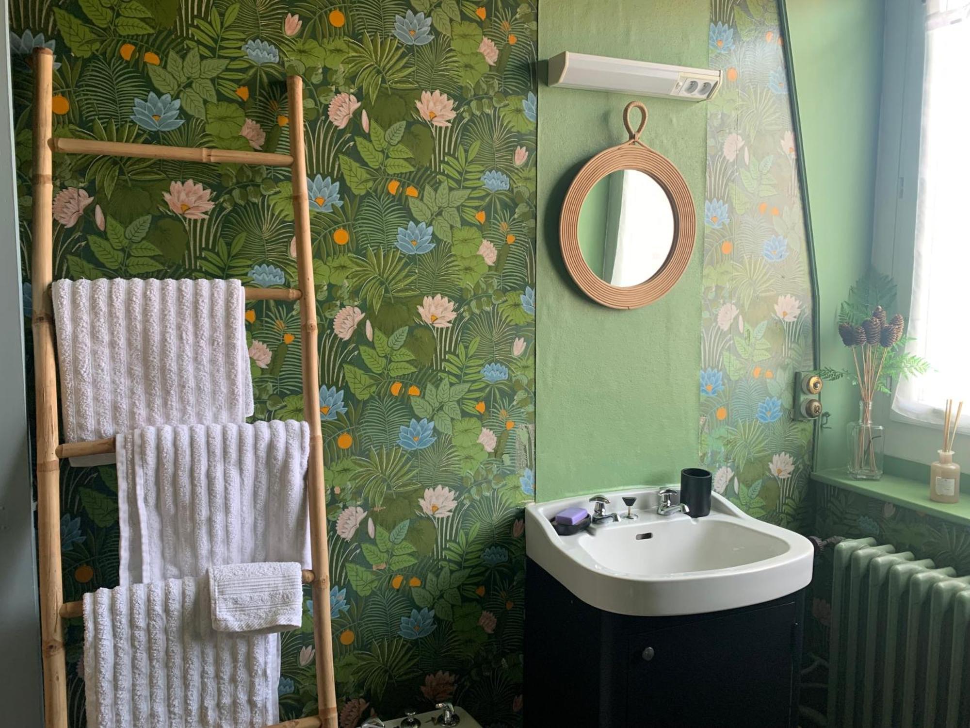 Chambre Au Petit Chateau 图尔昆 外观 照片
